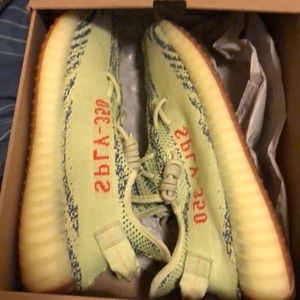 Yeezy 350 boost